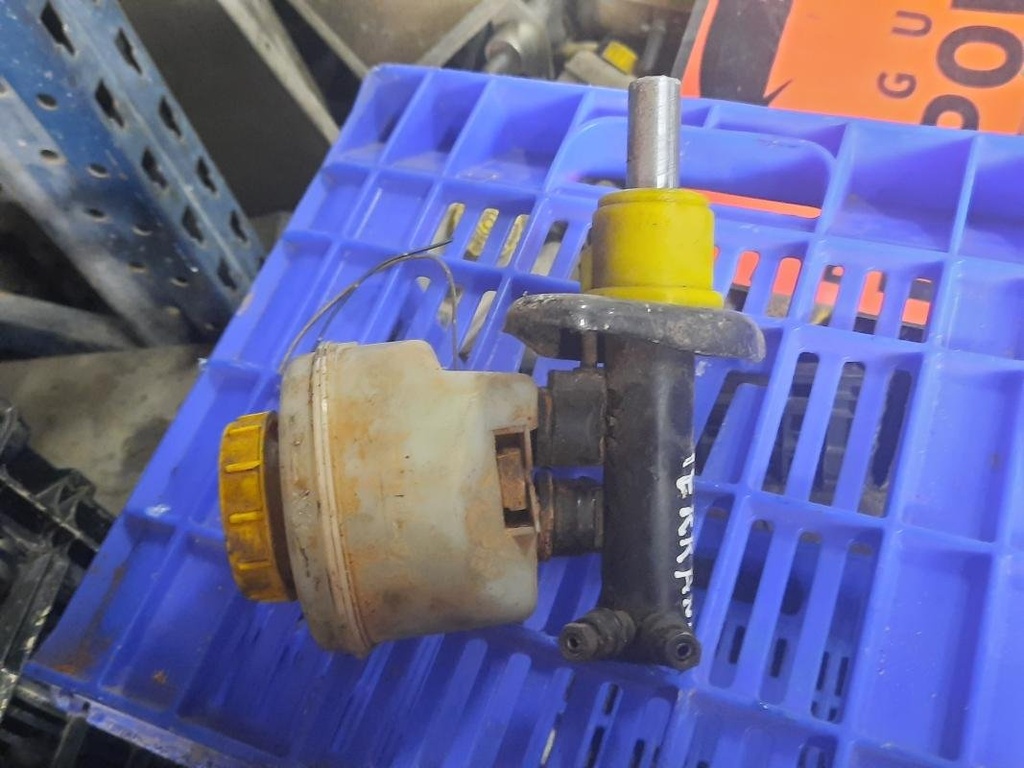Bomba de freno - Nissan Terrano II (R20) (2.7 i TDi (3 dr) (125 cv))