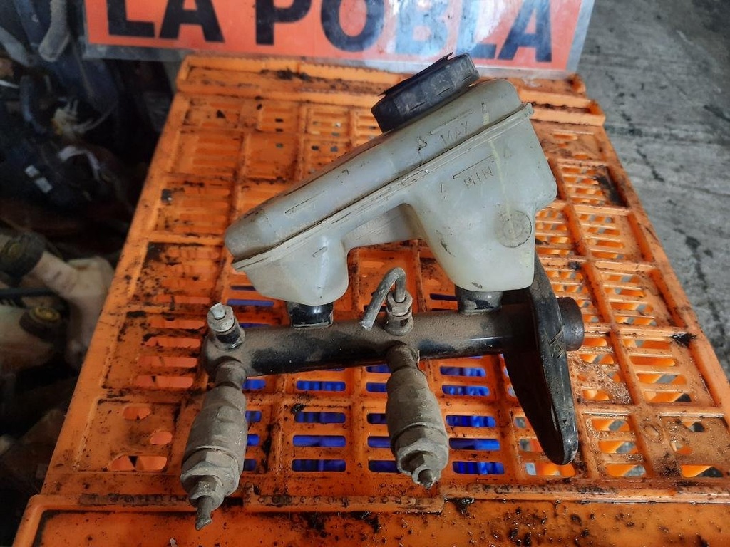 Bomba de freno - Ford Fiesta IV - V (1.3 i (50 cv)) (1996)