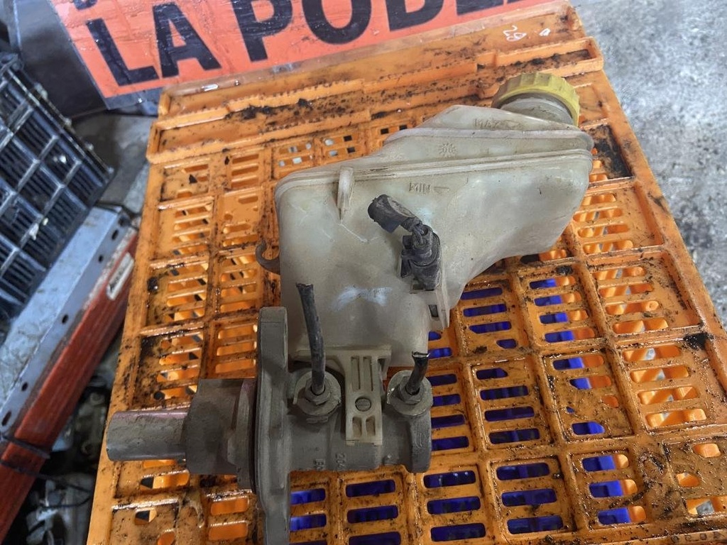 Bomba de freno - Fiat Punto III (1.2 i (3 dr) (60 cv)) (2007)