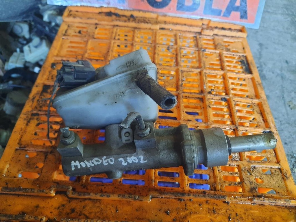 Bomba de freno - Ford Mondeo II Hatchback (1.8 16V (130 cv)) (2002)