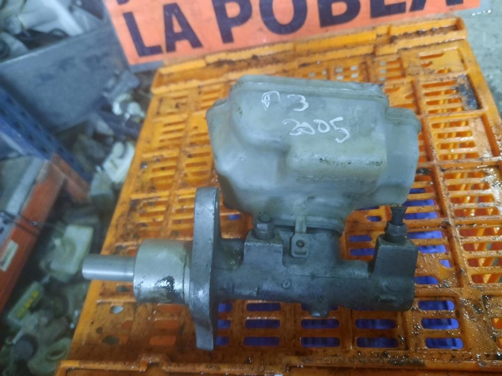 Bomba de freno - Audi A3 (8P) (1.6i (102 cv)) (2005)