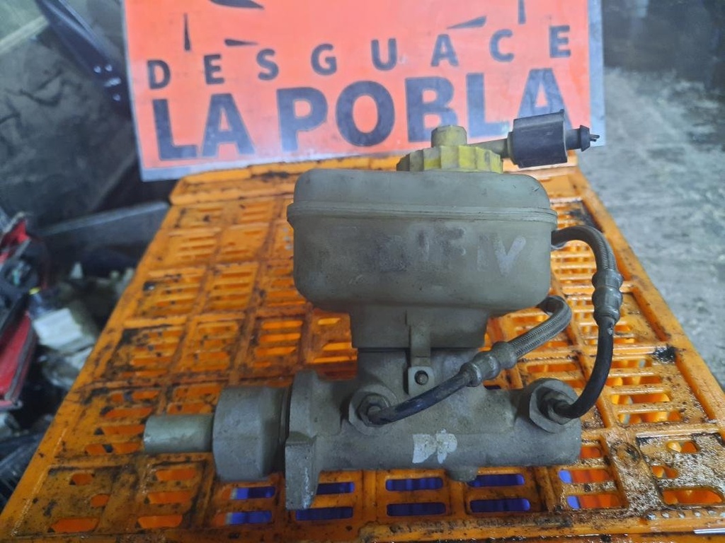 Bomba de freno - Volkswagen Golf IV (1J1) (1.6 i 16V FSI (110 cv))