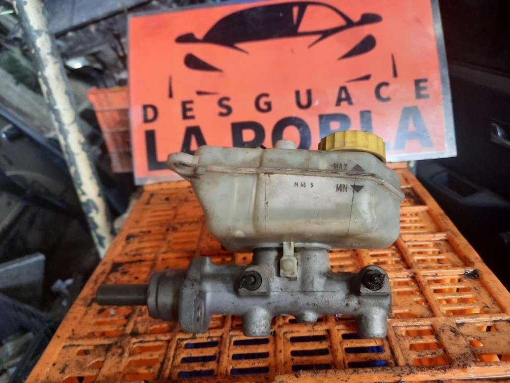 Bomba de freno - Volkswagen Polo IV (9N3) (1.4 (80 cv) 5-d) (2005)