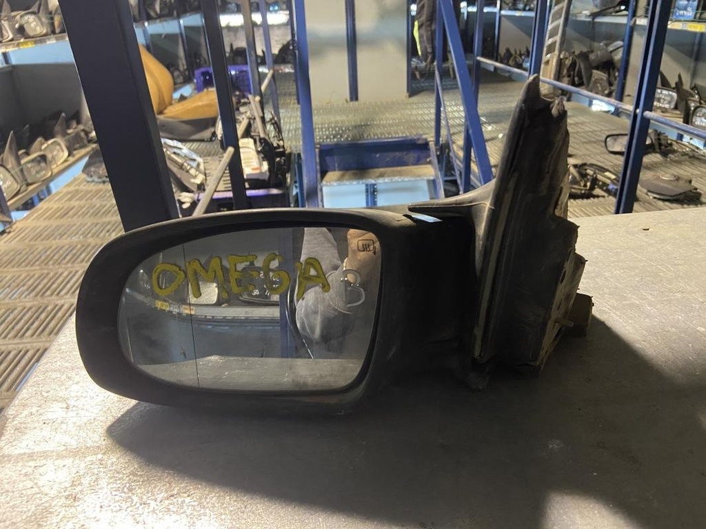 Retrovisor izquierdo - Opel Omega B (2.0 DTI 16V (101 cv))
