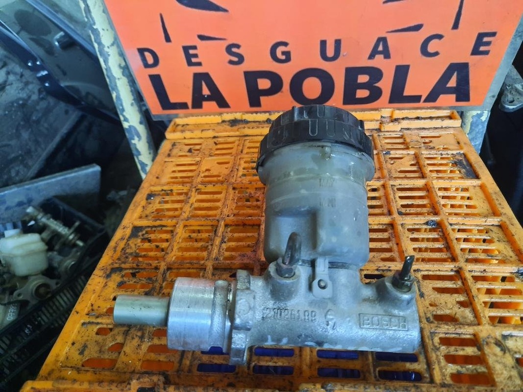 Bomba de freno - Suzuki Swift II Fastback (EA, MA) (1.0 i (SF310, AA44) (54 cv)) (1997)