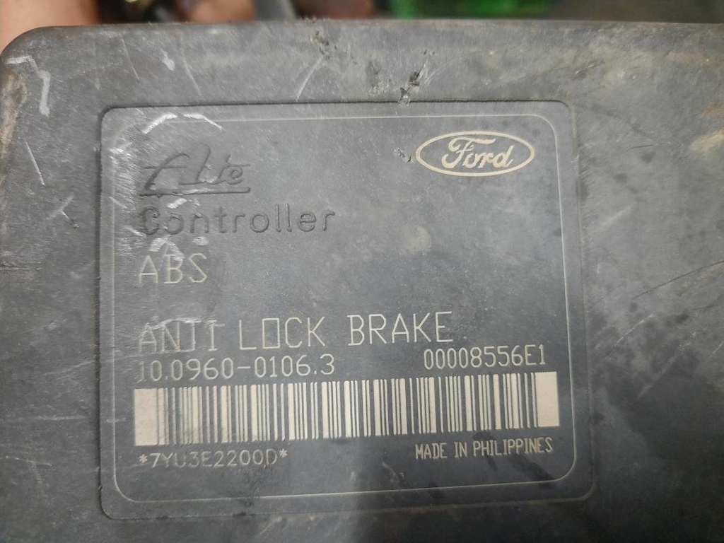 Centralita abs - Ford Fiesta VI (1.4 16V (80 cv))