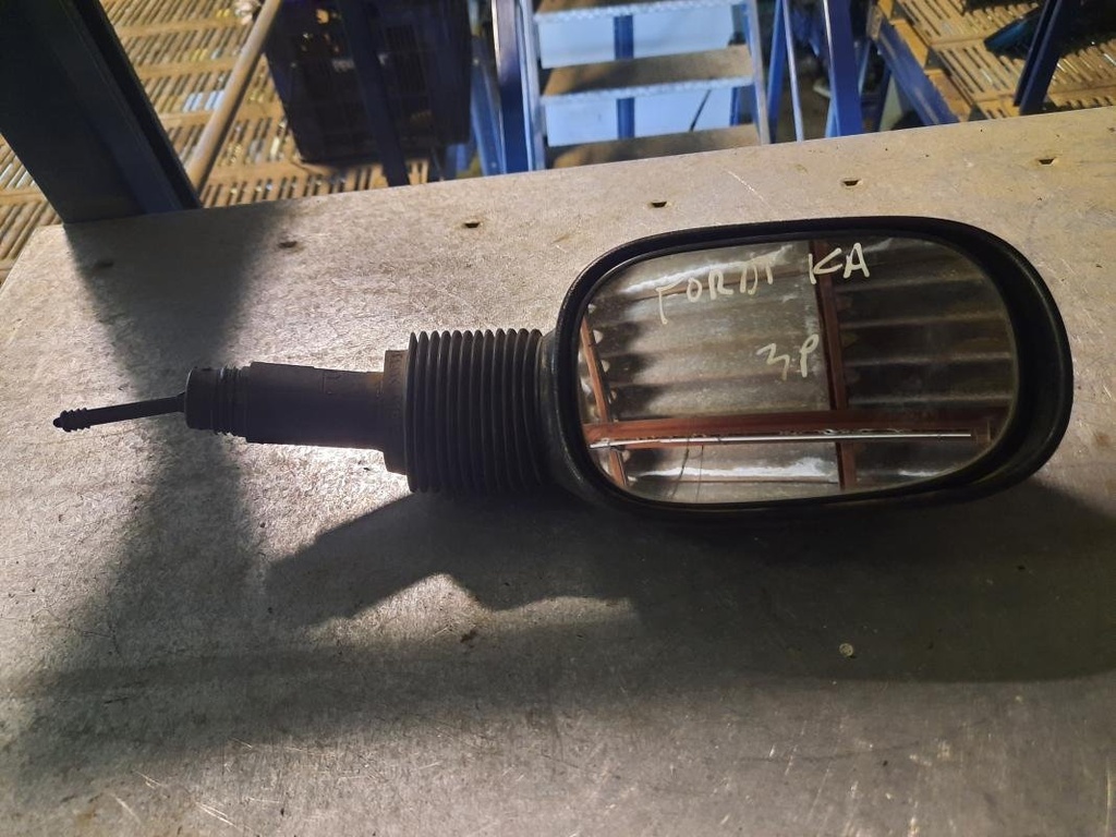 Retrovisor derecho - Ford KA (RBT) (1.3 i (49 cv))