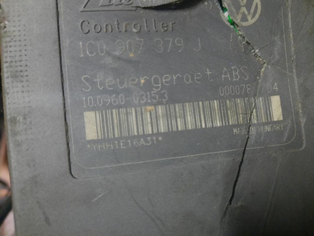 Centralita abs - Volkswagen Golf IV (1J1) (1.8 (125 cv))