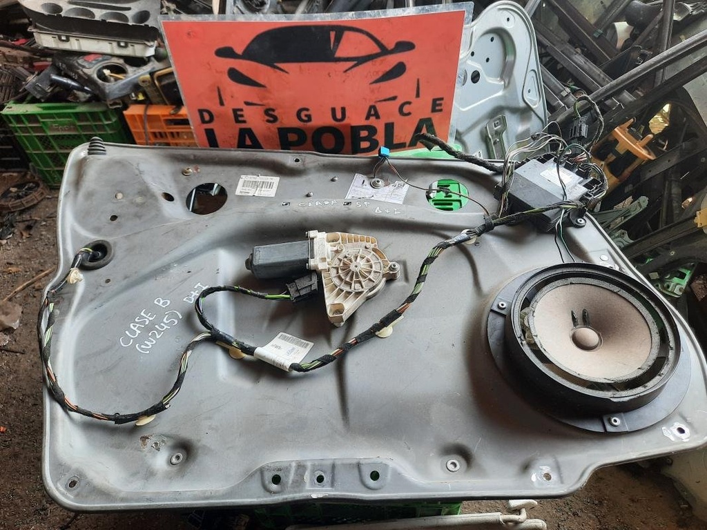 Elevalunas delantero izquierdo - Mercedes Benz Clase B (W245) (B 170 (116 cv) Autotronic)