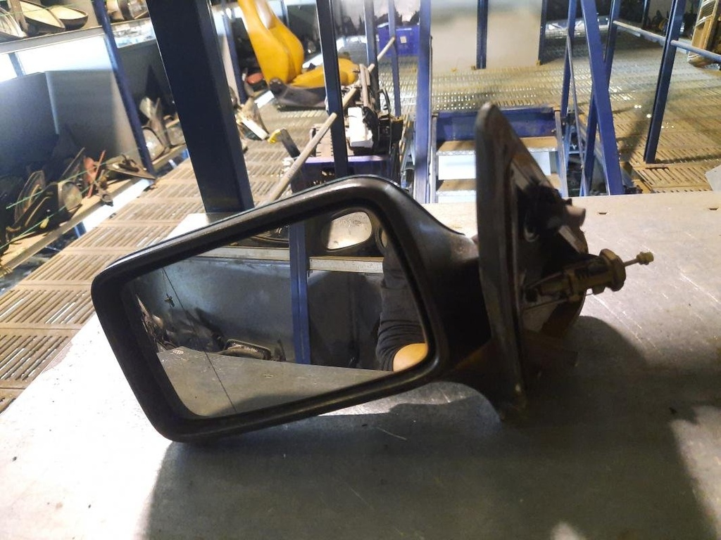 Retrovisor izquierdo - Seat Ibiza II (1.6 i (101 cv))