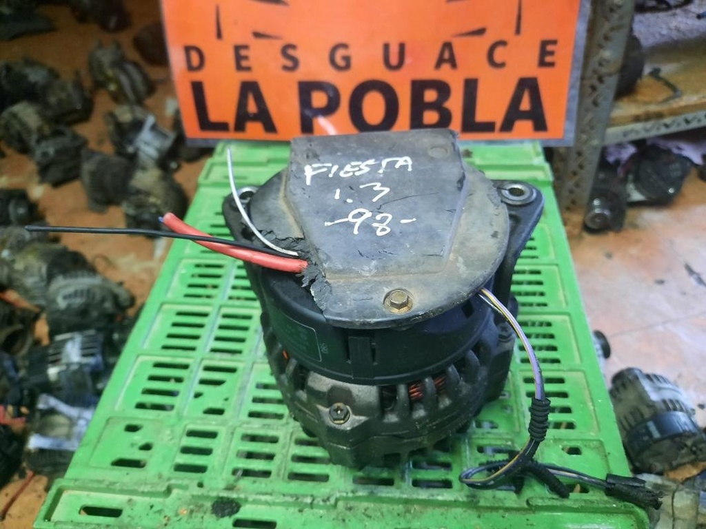 Alternador - Ford Fiesta IV - V (1.3 i (50 cv)) (1998)