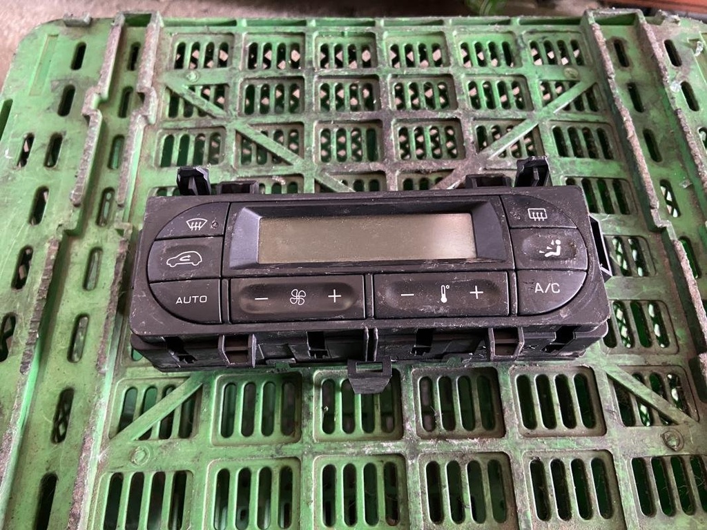 Mando calefaccion / A/A - Citroen C3 I (Fase I, 2002) (1.1i (60 cv)) (2003)