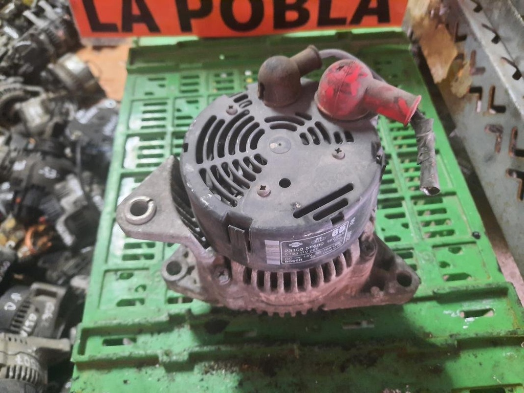 Alternador - Nissan Micra (K11) (1.3i 16V (75 cv) CVT)