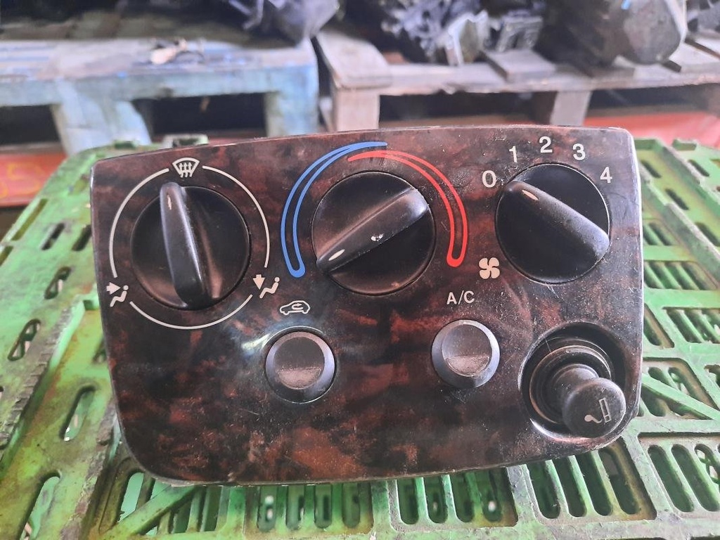 Mando calefaccion / A/A - Ford Fiesta IV - V (1.25i 16V (75 cv))