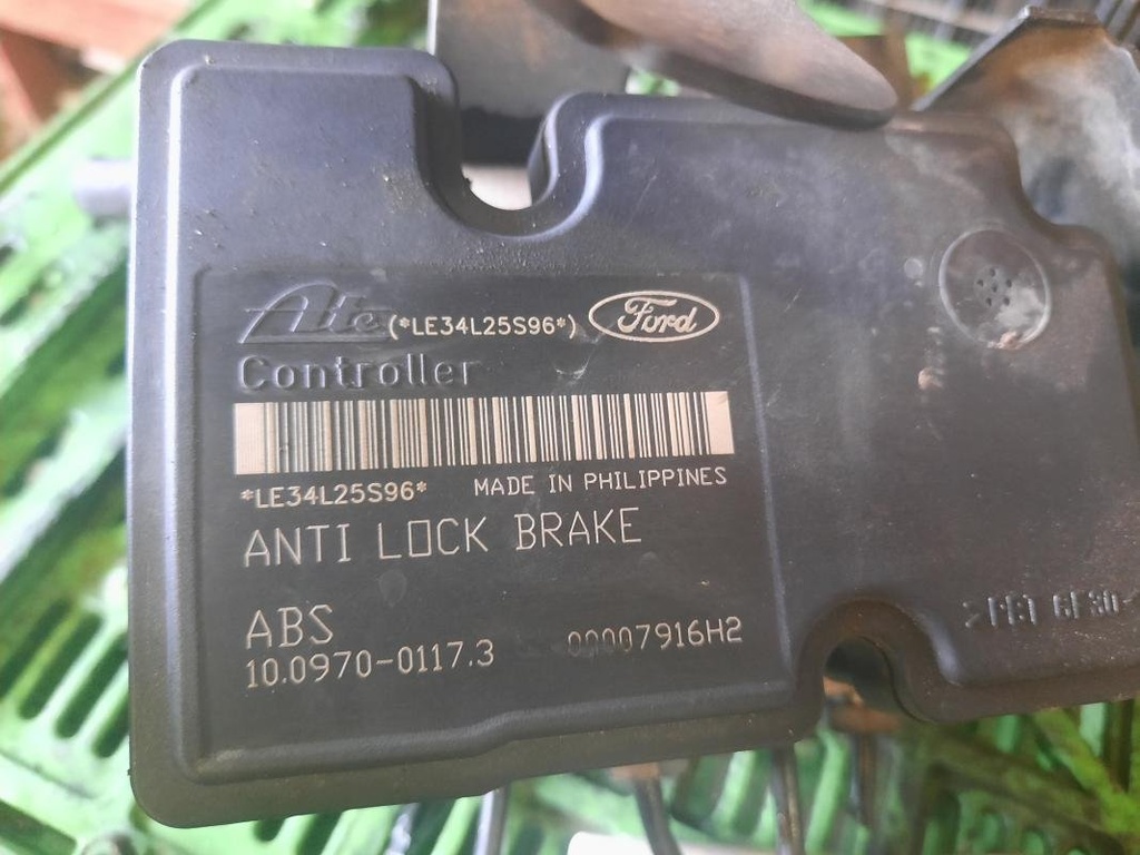 Centralita abs - Ford Fiesta VI (1.4 16V (80 cv))
