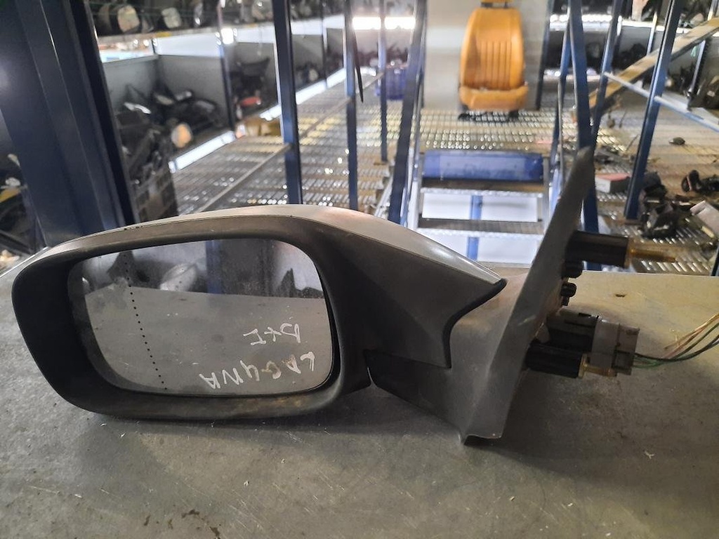 Retrovisor izquierdo - Renault Laguna II (1.6 i 16V (112 cv))