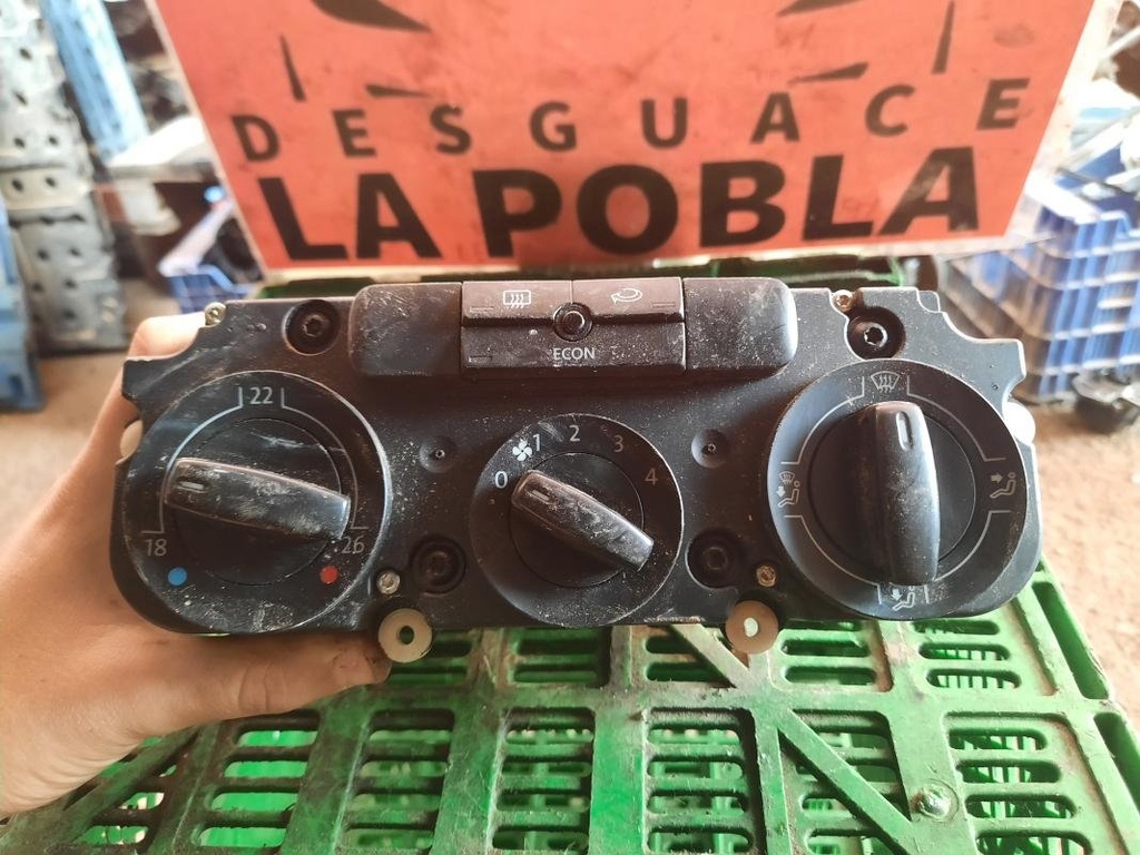 Mando calefaccion / A/A - Volkswagen Golf V (1.4 i 16V (80 cv))