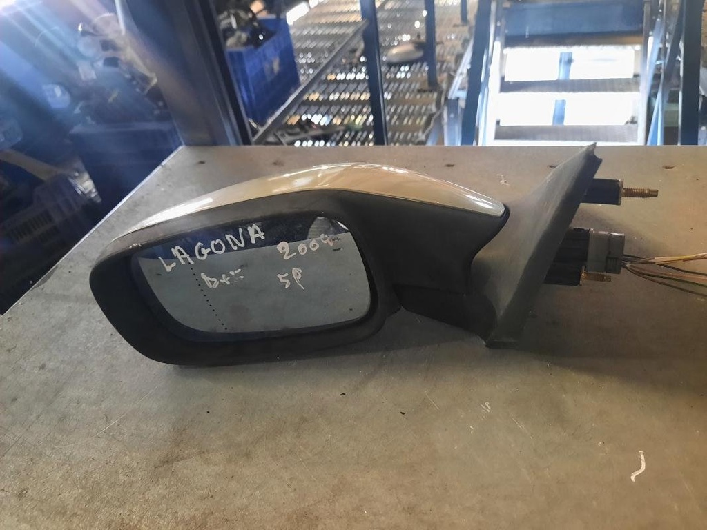Retrovisor izquierdo - Renault Laguna II (1.8 16V (120 cv)) (2004)
