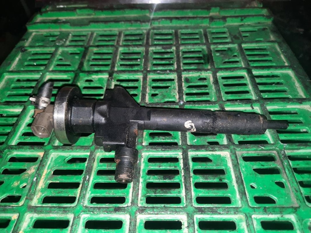 Inyector - Mazda 6 (GG) (2.0 (141 cv))