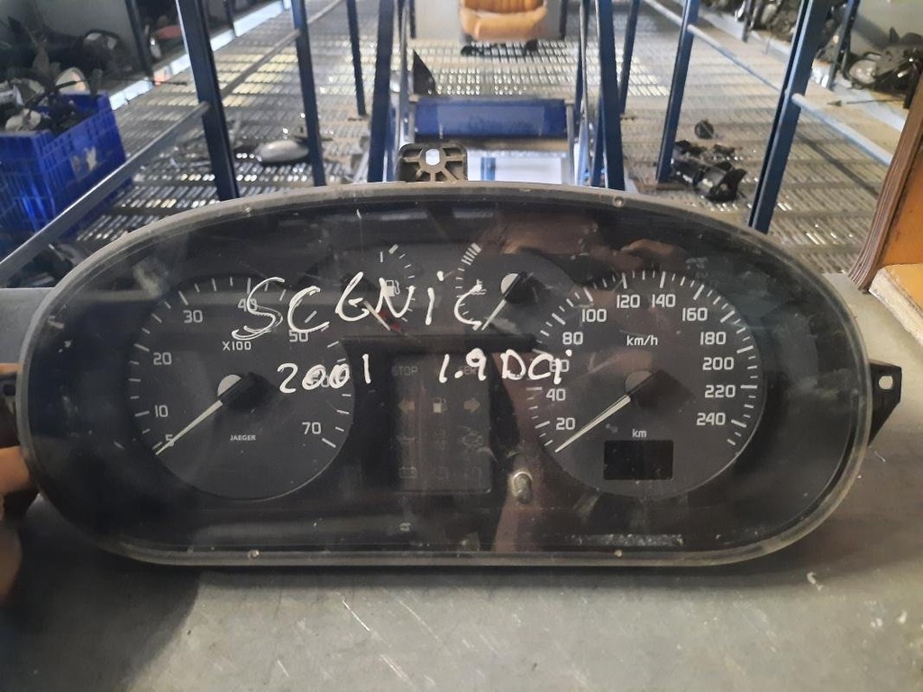 Cuenta kilometros - Renault Scenic I RX (1.9 dCi (102 cv)) (2001)