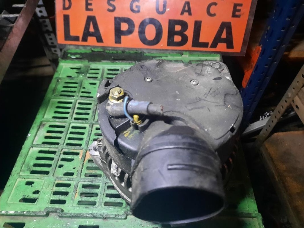 Alternador - Audi A6 (4B,C5) (2.4 V6 30V (136 cv))
