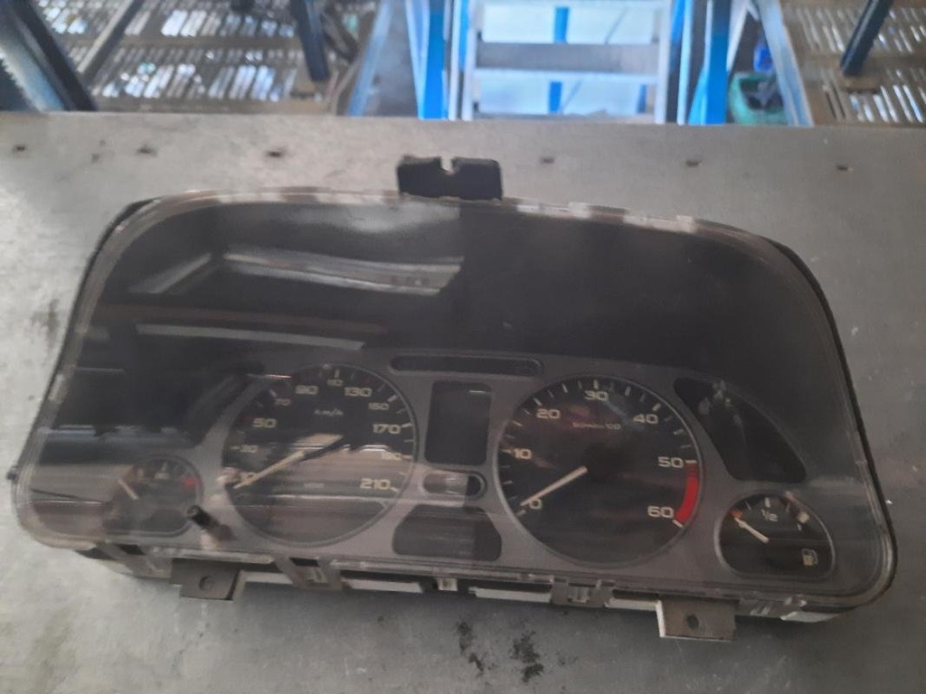 Cuenta kilometros - Peugeot 306 (7B) (1.9 D (69 cv))