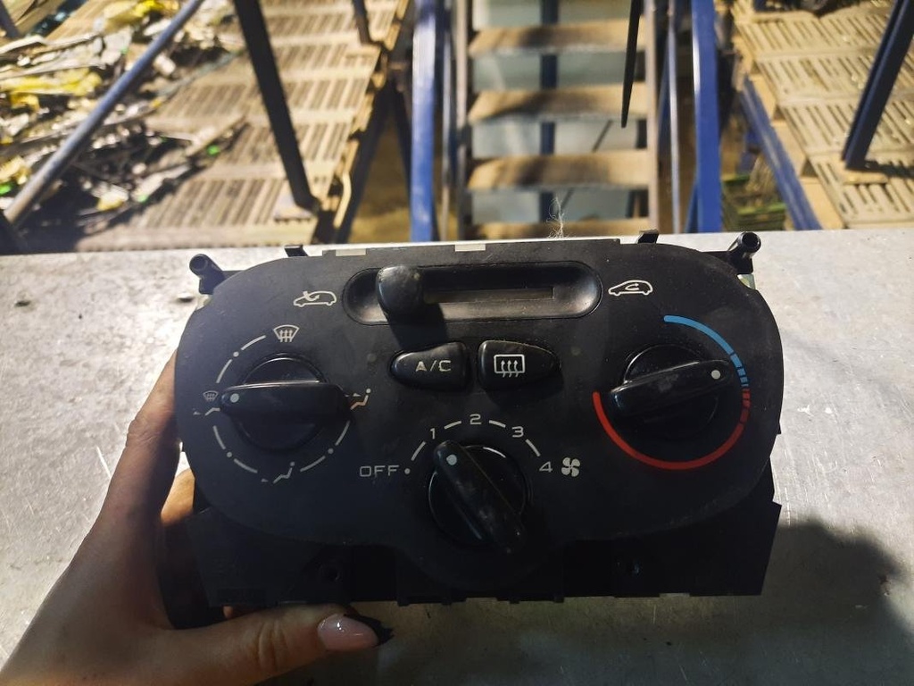 Mando calefaccion / A/A - Peugeot 206 (1.4i (75 cv))