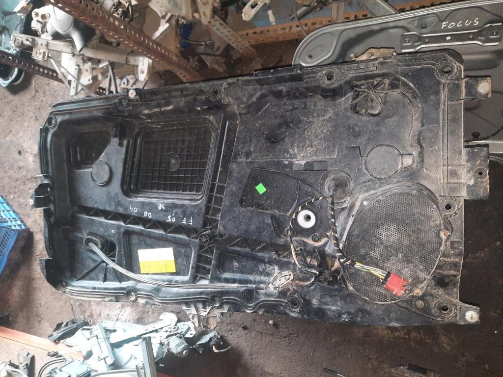 Elevalunas delantero derecho - Ford Fiesta VI (1.3 (68 cv)) (2005)