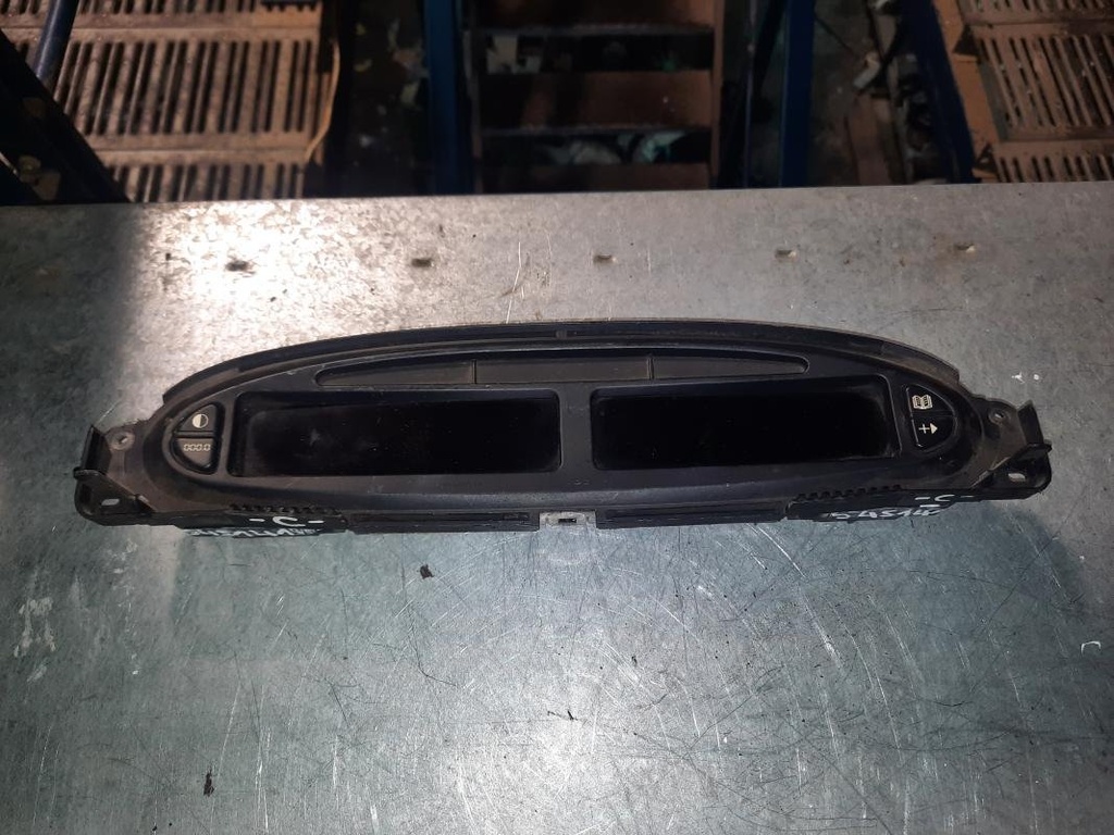 Cuenta kilometros - Citroen Xsara Picasso (N68) (1.6 (95 cv)) (2000)