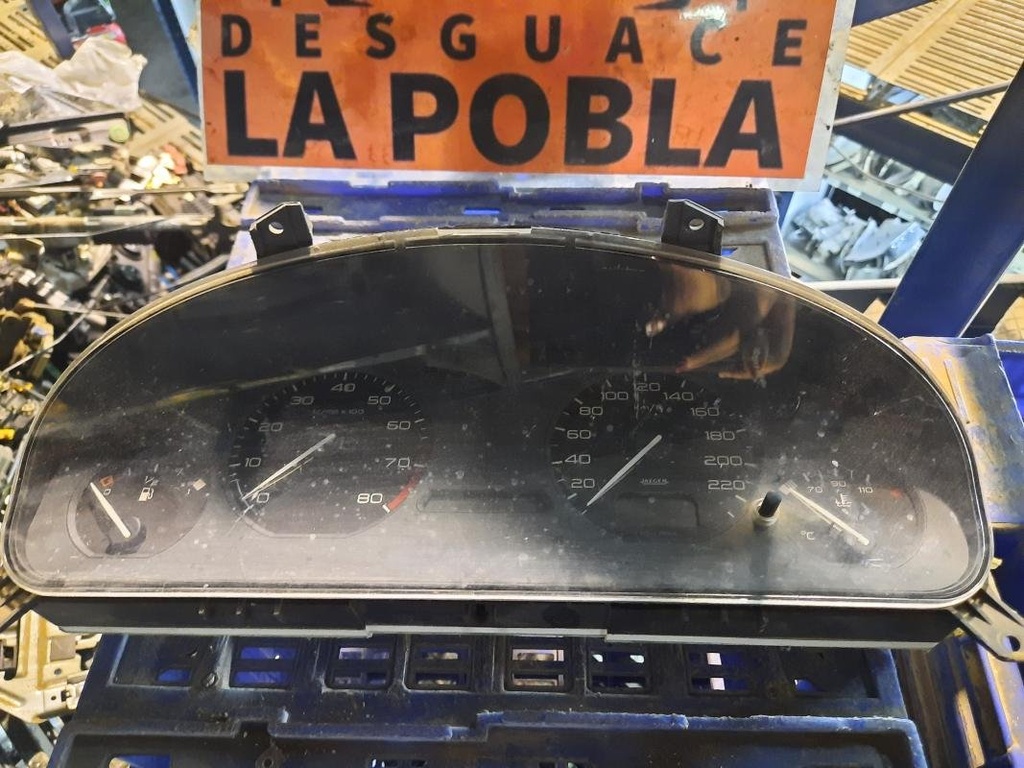 Cuenta kilometros - Peugeot 406 (8) (1.8 16V (110 cv))