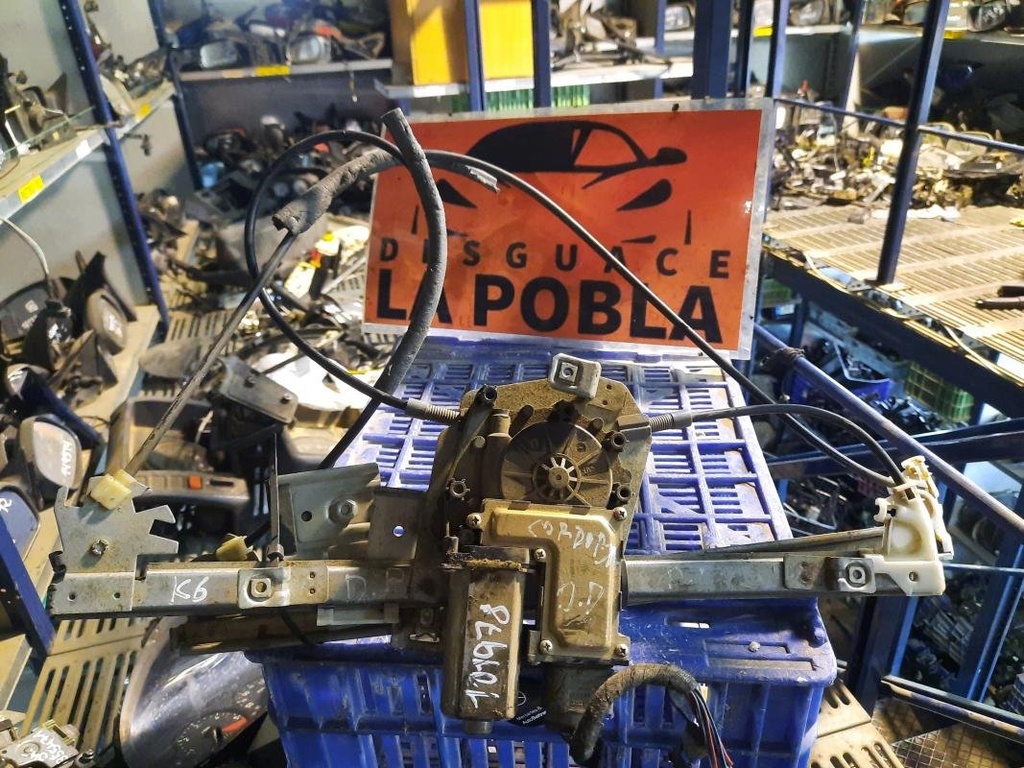 Elevalunas delantero derecho - Seat Cordoba II (1.6 (101 cv))