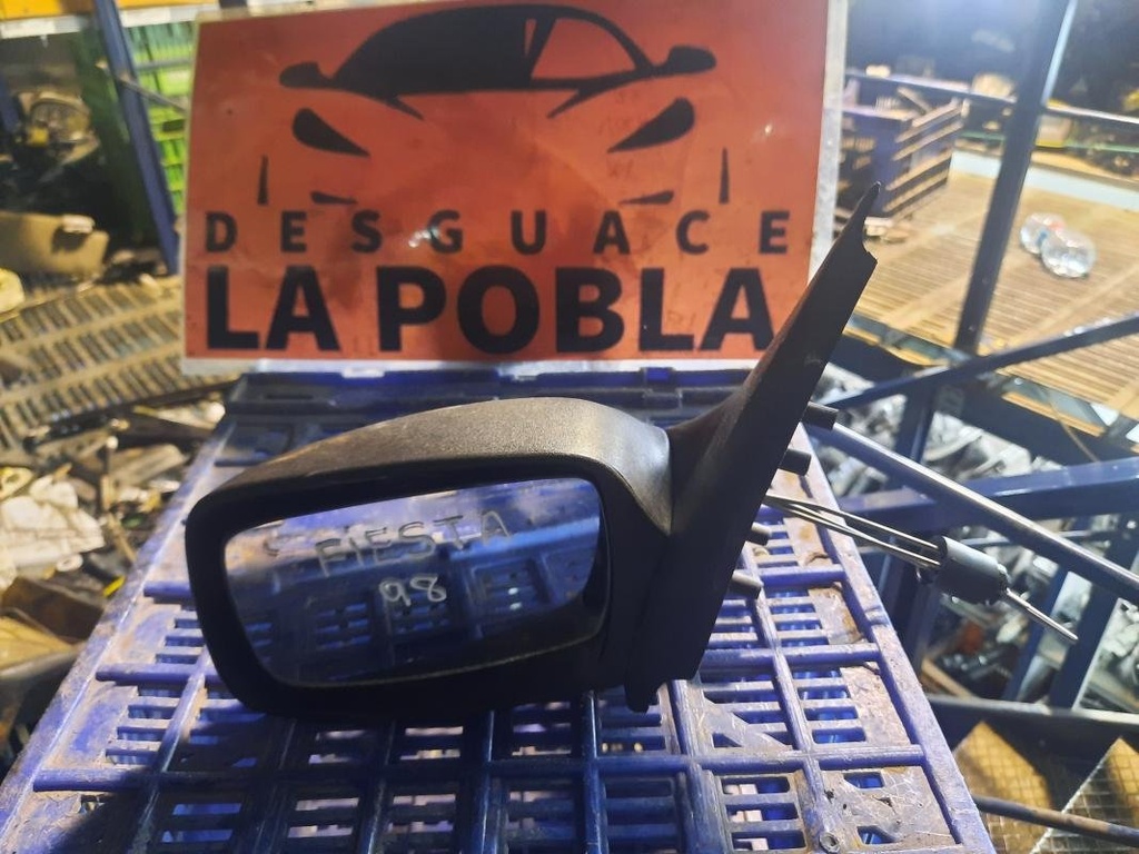 Retrovisor izquierdo - Ford Fiesta IV - V (1.3 i (50 cv)) (1998)