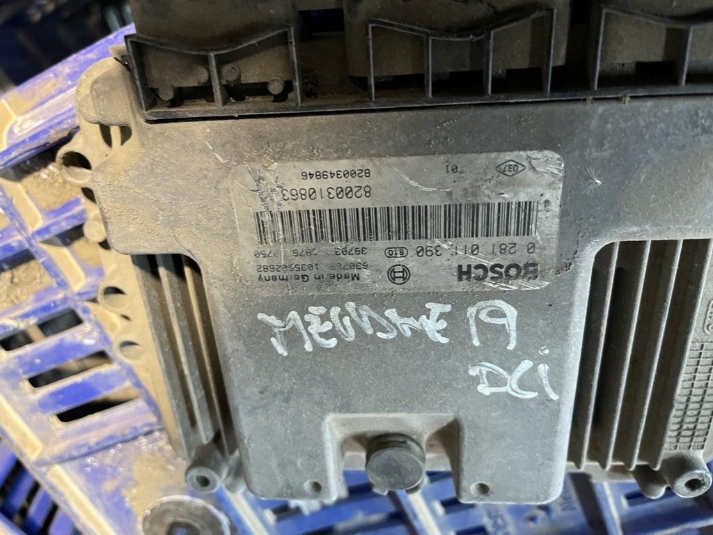 Centralita motor uce - Renault Megane II (1.9 dCi (120 cv))