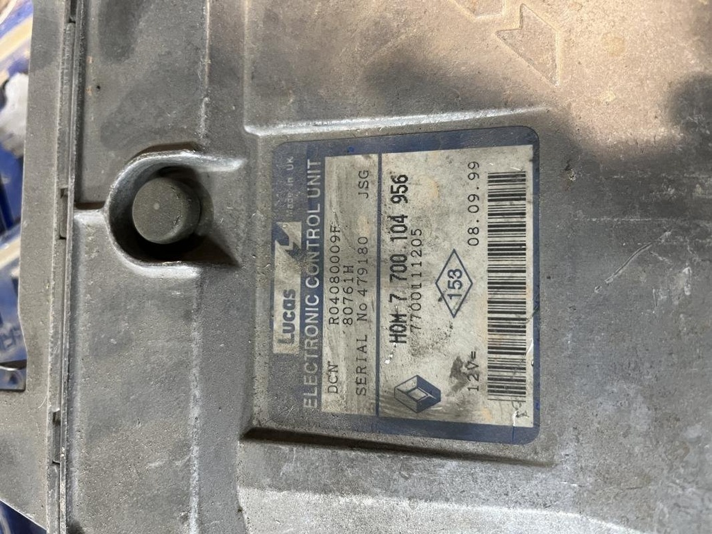 Centralita motor uce - Renault Clio I (1.9 D (54 cv))