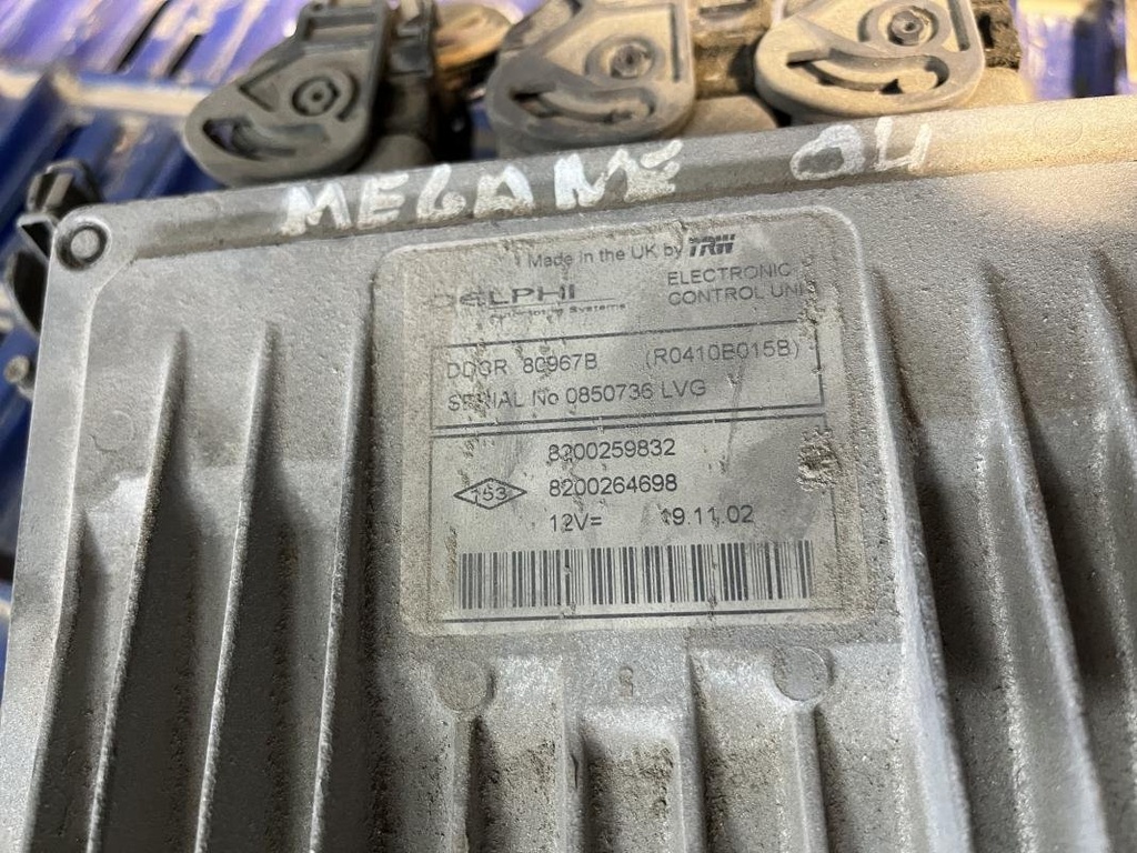 Centralita motor uce - Renault Megane II (1.5 dCi (101 cv) Automatico) (2004)