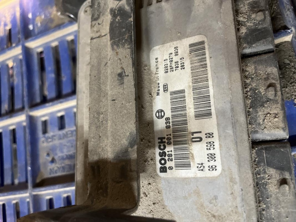 Centralita motor uce - Citroen Saxo (S0,S1) (1.6 i VTS (98 cv))