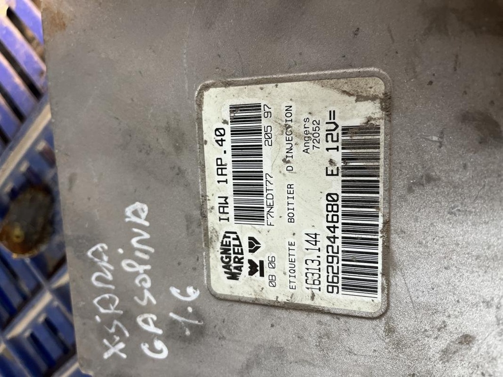 Centralita motor uce - Citroen Xsara (N1) (1.6 i (88 cv))