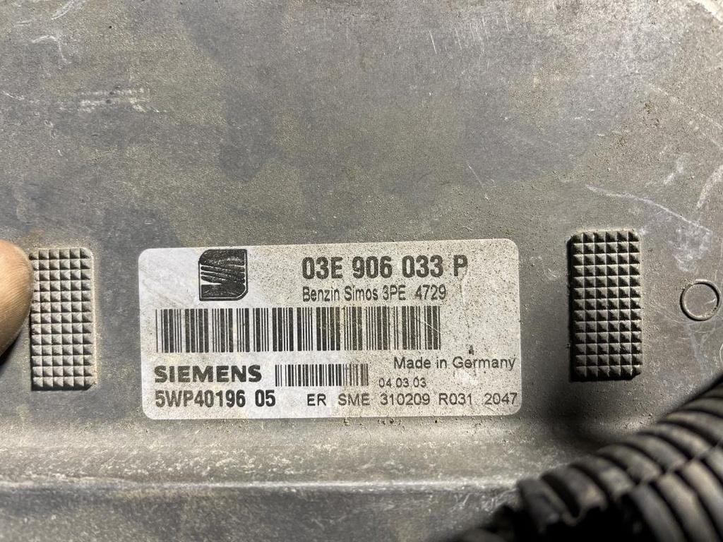 Centralita motor uce - Seat Ibiza III (1.2 12V (64 cv)) (2005)