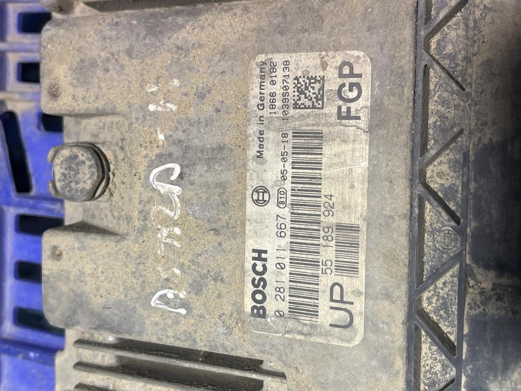 Centralita motor uce - Opel Astra H (1.4i 16V (90 cv) Automatico)
