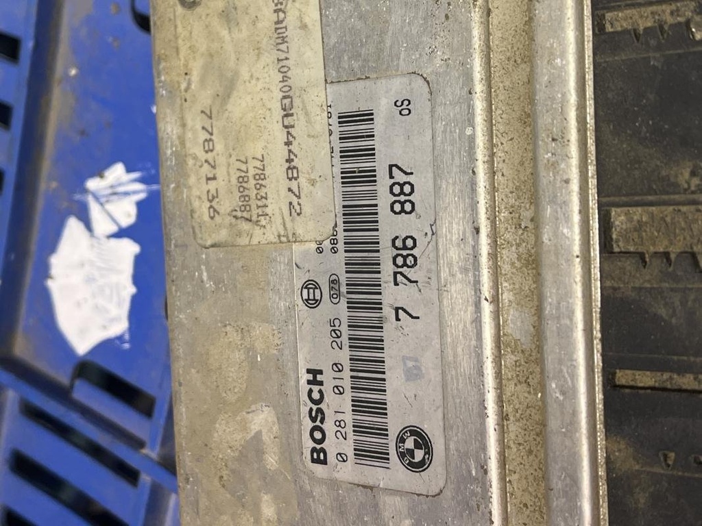 Centralita motor uce - Bmw Serie 5 (E39) (525 tds (143 cv))