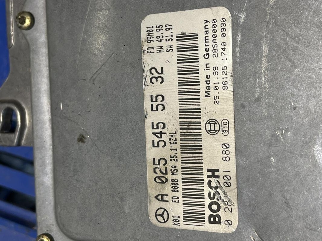Centralita motor uce - Mercedes Benz Clase E (W210) (E 200 (210.035) (136 cv))