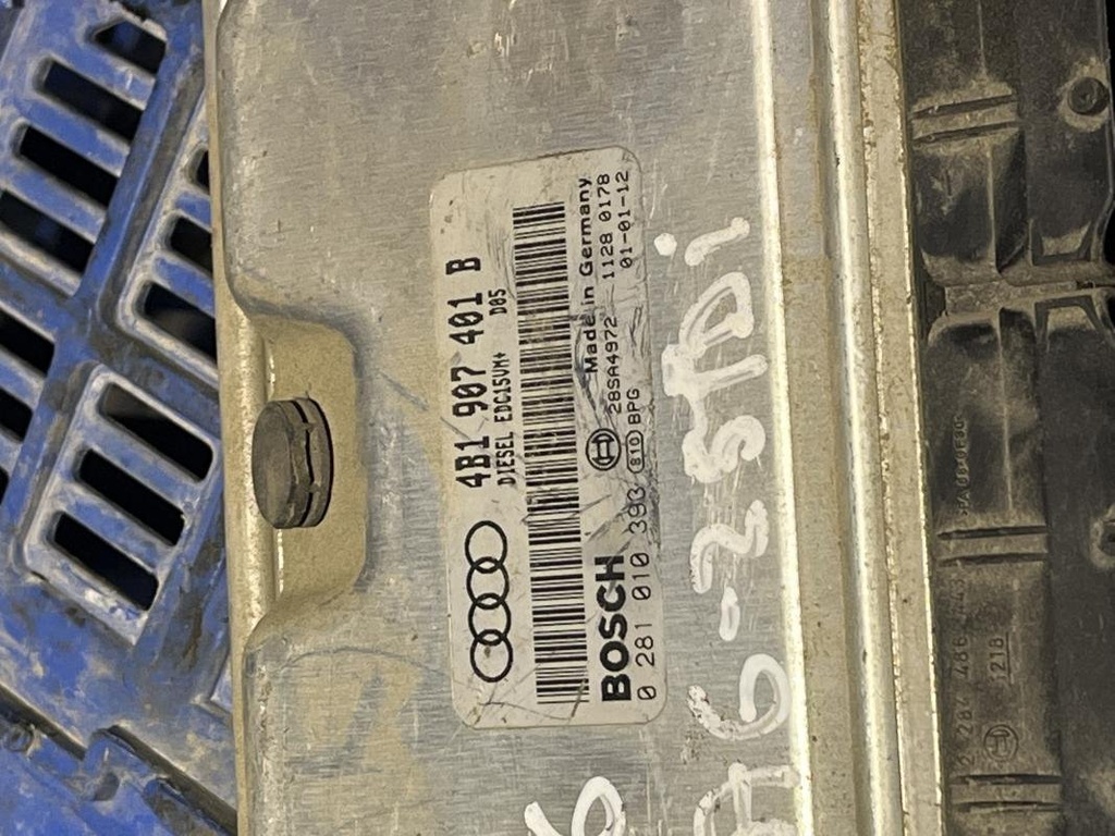Centralita motor uce - Audi A6 (4B,C5, Versión 2001) (2.5 TDI (163 cv) quattro)
