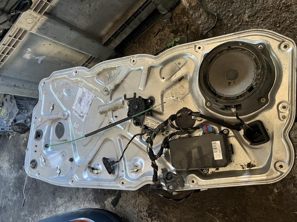 Elevalunas delantero derecho - Fiat Stilo (192) (1.6 16V (5 dr) (103 cv))