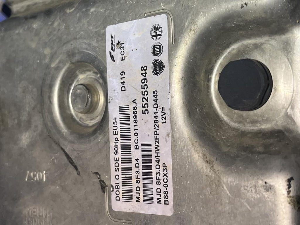 Centralita motor uce - Fiat Doblo II (Versión 2015) (1.4 (95 cv)) (2015)