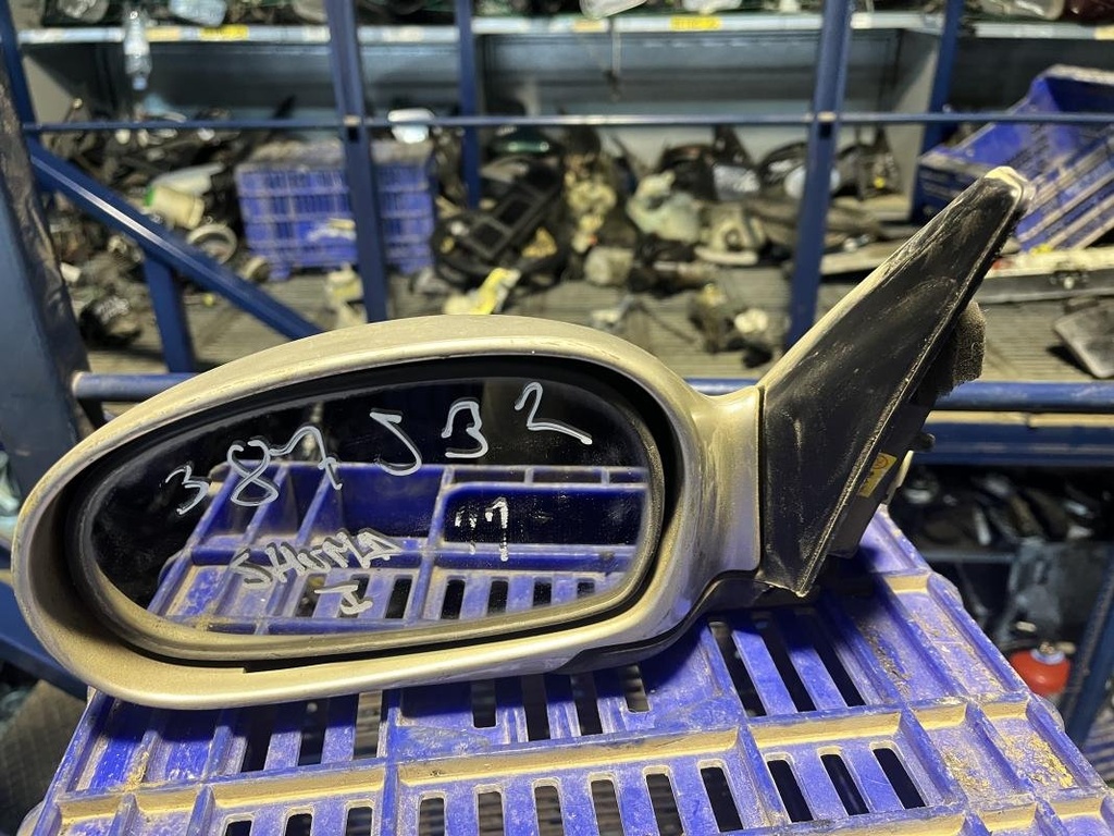 Retrovisor izquierdo - Kia Shuma (FB) (1.8 i 16V (110 cv) Automatico) (1999)