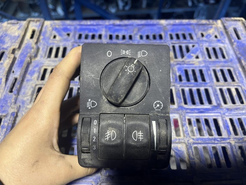 Mando luces - Opel Zafira A (T3000) (1.8 16V (125 cv)) (2002)