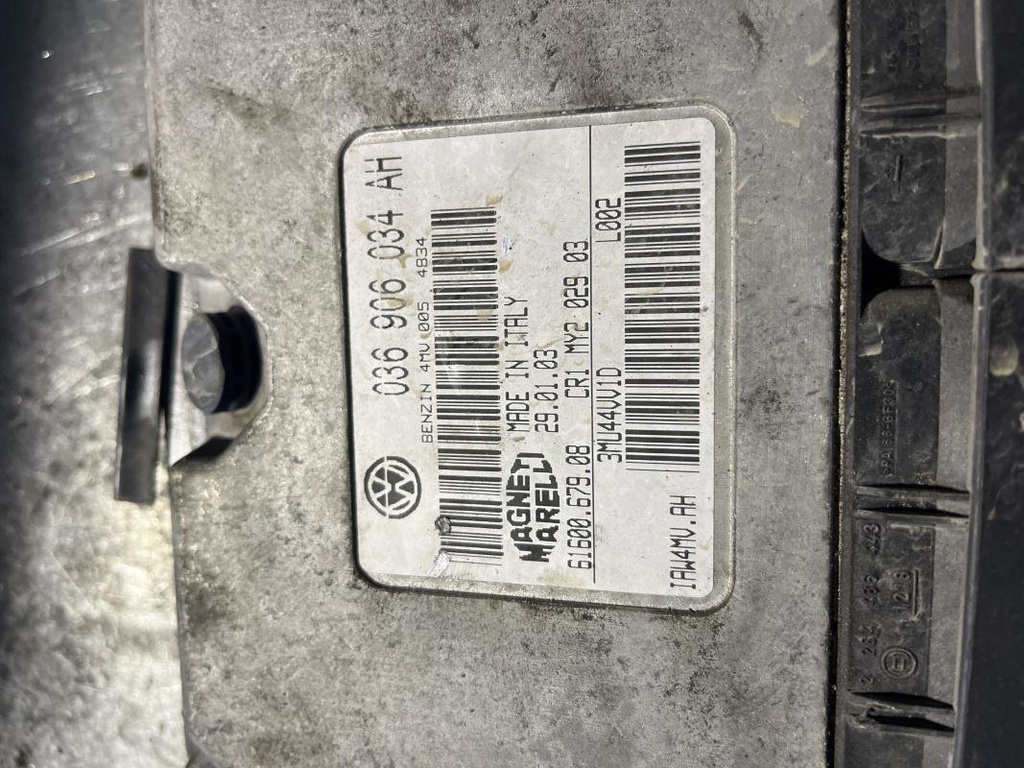 Centralita motor uce - Seat Ibiza III (1.2 12v (70cv))
