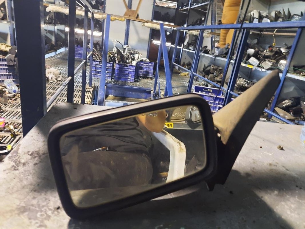 Retrovisor izquierdo - Seat Ibiza II (1.6 i (101 cv))