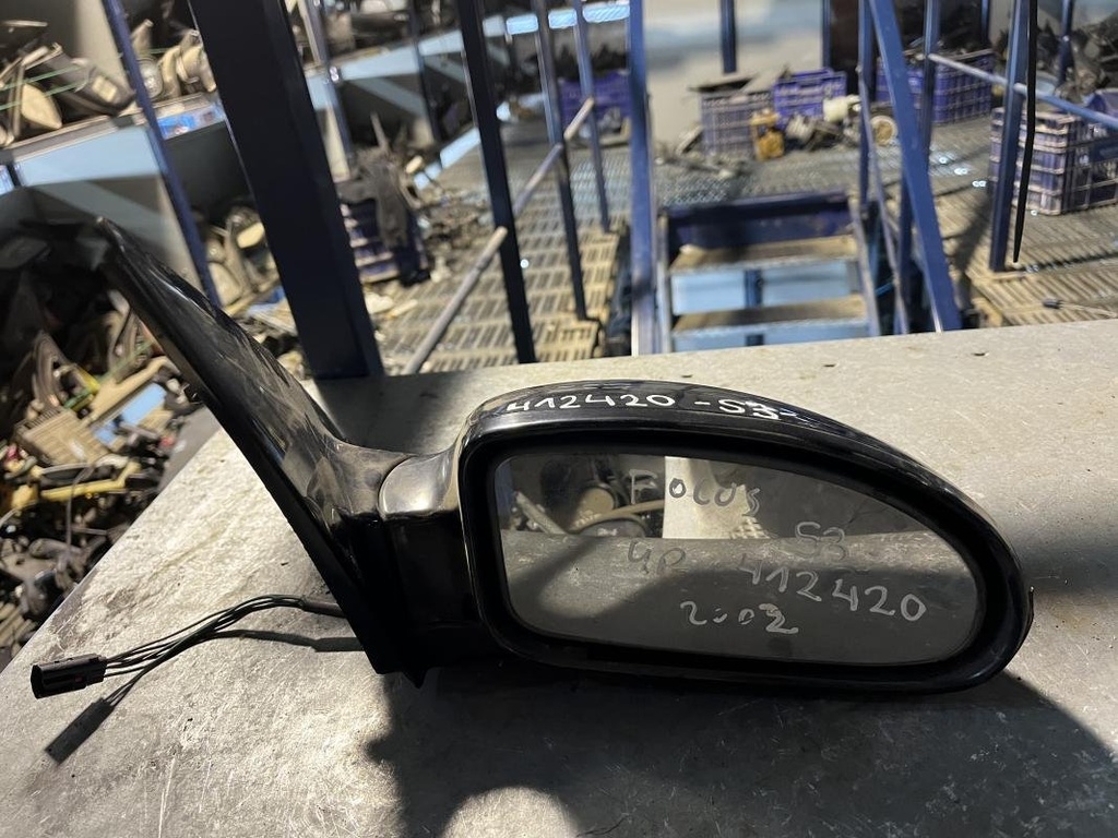 Retrovisor derecho - Ford Focus Hatchback I (1.6 16V (100 cv)) (2002)