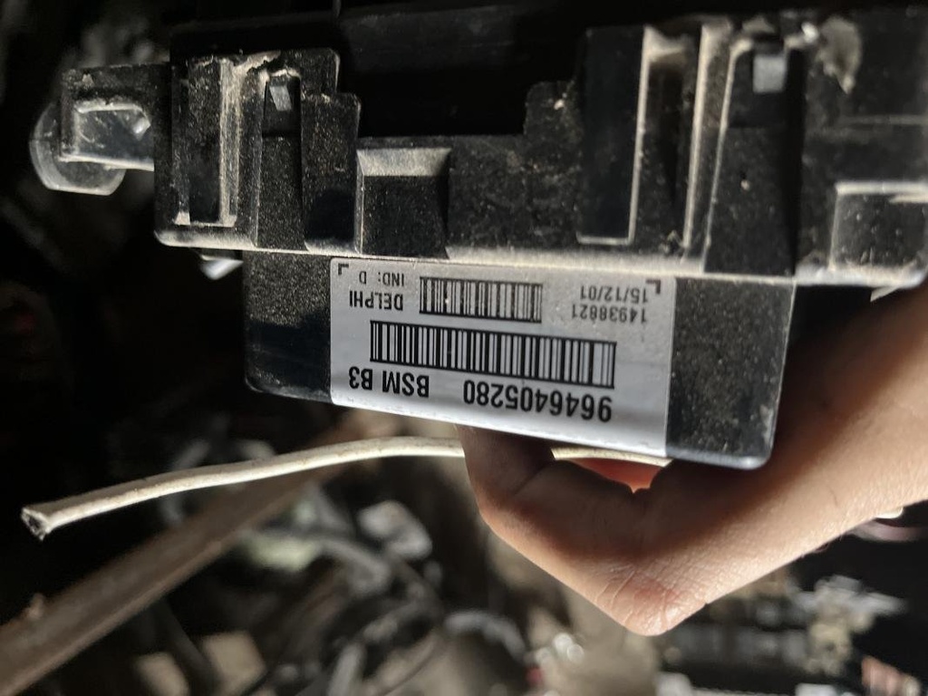 Caja de reles / fusibles - Peugeot 406 (8) (1.9 D (75 cv))